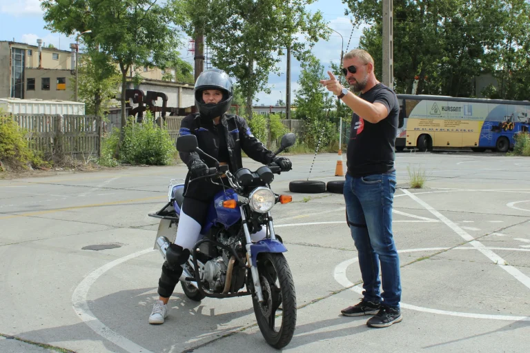 KURSANT A1 4 scaled 1